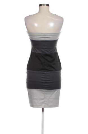 Šaty  Matmazel, Velikost M, Barva Vícebarevné, Cena  99,00 Kč