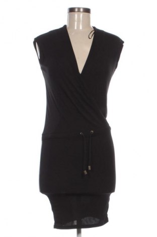 Рокля Mohito, Размер XS, Цвят Черен, Цена 13,25 €