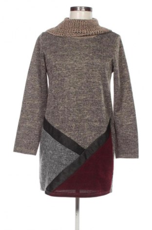 Рокля NEW COLLECTION, Размер S, Цвят Многоцветен, Цена 6,64 €