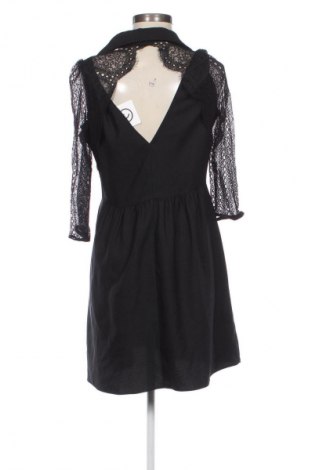 Sukienka Naf Naf, Rozmiar M, Kolor Czarny, Cena 39,99 zł