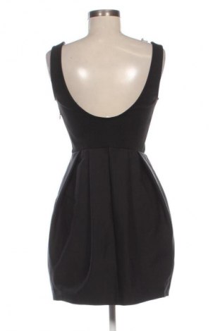 Sukienka ONLY, Rozmiar M, Kolor Czarny, Cena 38,99 zł