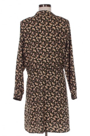 Рокля ONLY, Размер L, Цвят Многоцветен, Цена 5,62 €