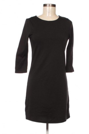 Рокля ONLY, Размер XS, Цвят Черен, Цена 8,18 €