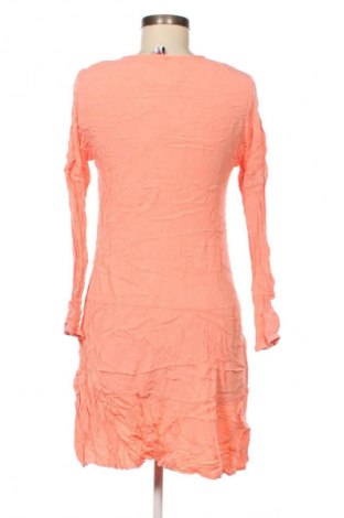 Рокля Page One, Размер M, Цвят Розов, Цена 7,15 €