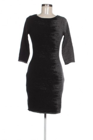 Рокля Phase Eight, Размер M, Цвят Многоцветен, Цена 21,98 €