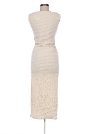 Šaty  Pull&Bear, Velikost M, Barva Béžová, Cena  229,00 Kč