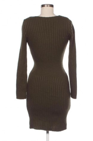 Рокля Quiz, Размер M, Цвят Зелен, Цена 4,60 €