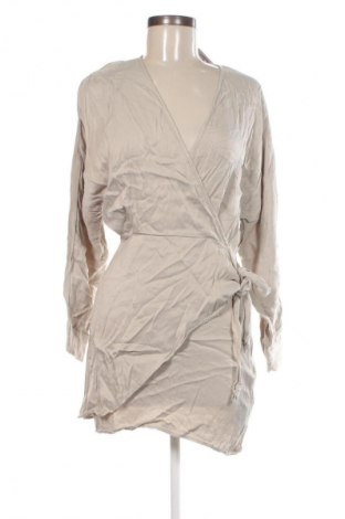 Φόρεμα Reserved, Μέγεθος S, Χρώμα  Μπέζ, Τιμή 11,99 €