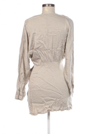 Φόρεμα Reserved, Μέγεθος S, Χρώμα  Μπέζ, Τιμή 11,99 €