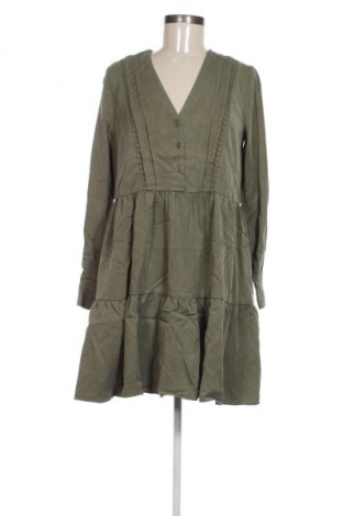 Šaty  Reserved, Velikost M, Barva Zelená, Cena  149,00 Kč