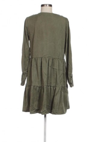 Šaty  Reserved, Velikost M, Barva Zelená, Cena  149,00 Kč
