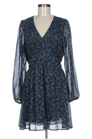 Рокля Reserved, Размер M, Цвят Многоцветен, Цена 13,80 €