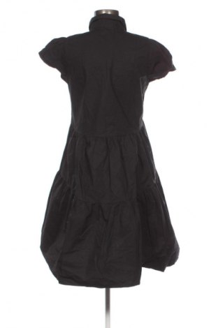 Šaty  Reserved, Velikost M, Barva Černá, Cena  449,00 Kč