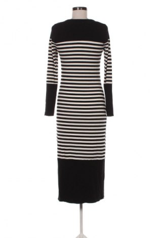 Šaty  Reserved, Velikost L, Barva Vícebarevné, Cena  89,00 Kč