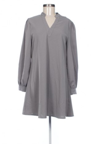 Kleid SHEIN, Größe M, Farbe Grau, Preis 5,99 €