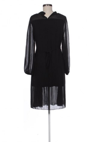 Рокля SHEIN, Размер XL, Цвят Черен, Цена 8,18 €
