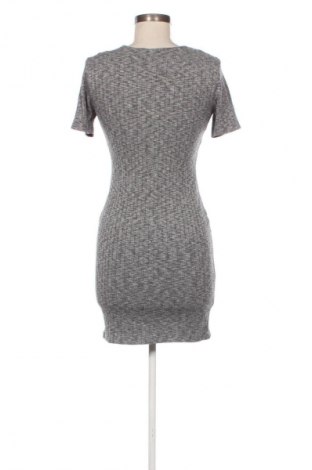 Sukienka Selected, Rozmiar M, Kolor Kolorowy, Cena 24,99 zł