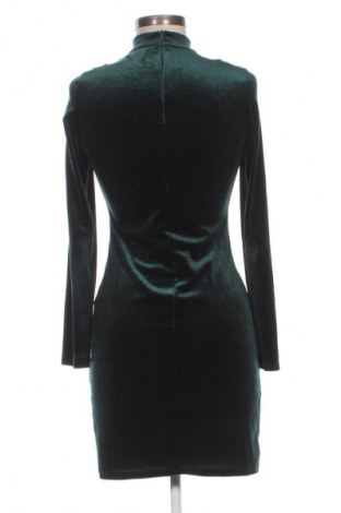Рокля Sinsay, Размер S, Цвят Зелен, Цена 4,60 €