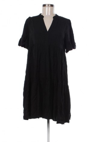Šaty  Sinsay, Velikost M, Barva Černá, Cena  229,00 Kč