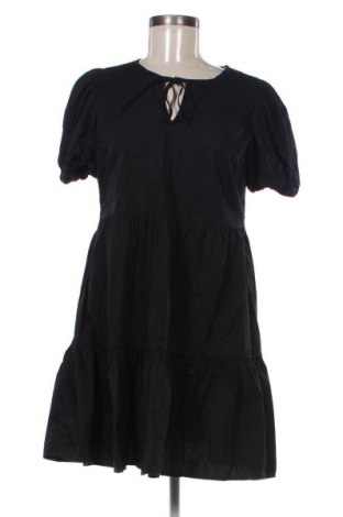 Sukienka Sinsay, Rozmiar M, Kolor Czarny, Cena 22,99 zł