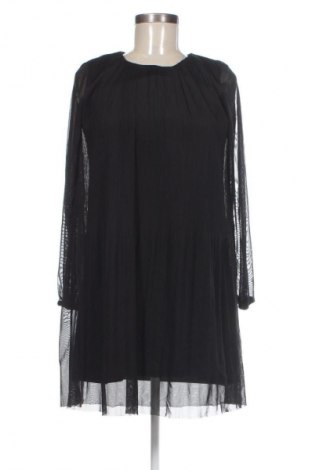 Рокля Sinsay, Размер XS, Цвят Черен, Цена 3,57 €