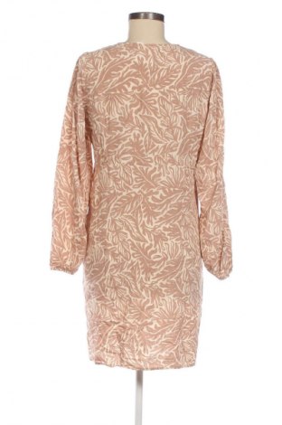 Рокля Sinsay, Размер M, Цвят Многоцветен, Цена 4,09 €