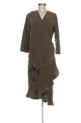 Sukienka Sisley, Rozmiar XL, Kolor Zielony, Cena 91,99 zł