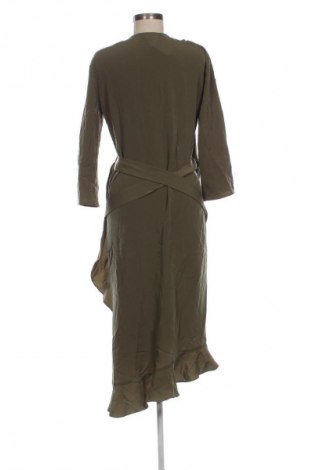 Sukienka Sisley, Rozmiar XL, Kolor Zielony, Cena 91,99 zł