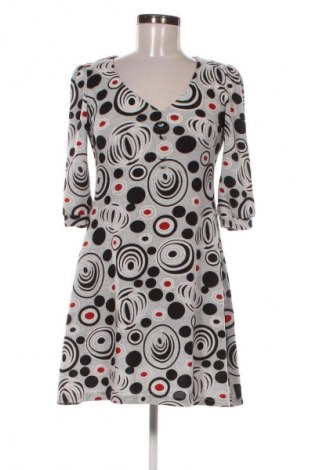 Kleid Stella, Größe M, Farbe Mehrfarbig, Preis 3,99 €