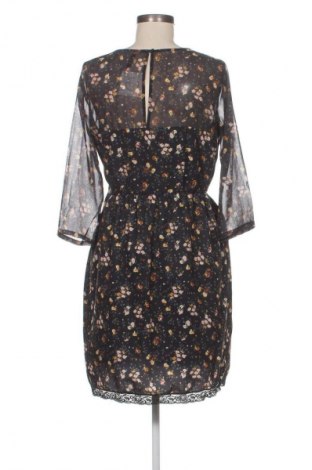 Sukienka Stradivarius, Rozmiar L, Kolor Kolorowy, Cena 25,99 zł