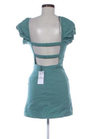 Rochie Stradivarius, Mărime S, Culoare Verde, Preț 72,99 Lei