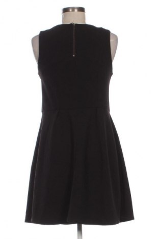 Kleid Terranova, Größe M, Farbe Schwarz, Preis 21,99 €