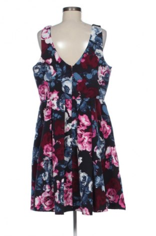 Рокля Trixxi, Размер L, Цвят Многоцветен, Цена 11,75 €
