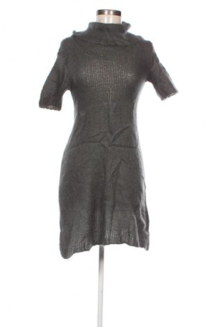 Ruha Unbranded, Méret M, Szín Szürke, Ár 1 982 Ft