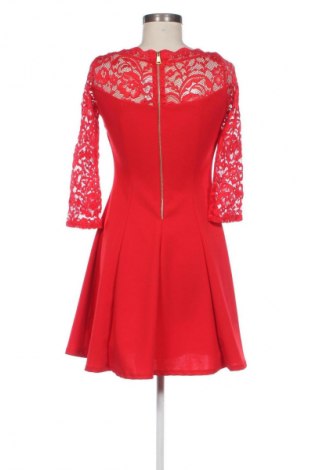 Ruha Unbranded, Méret M, Szín Piros, Ár 3 025 Ft