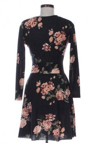 Šaty  Unbranded, Velikost M, Barva Vícebarevné, Cena  279,00 Kč