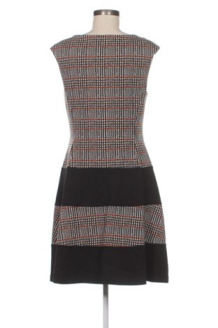 Рокля Unbranded, Размер M, Цвят Многоцветен, Цена 8,18 €