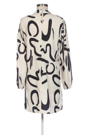 Рокля Unbranded, Размер L, Цвят Многоцветен, Цена 19,99 €