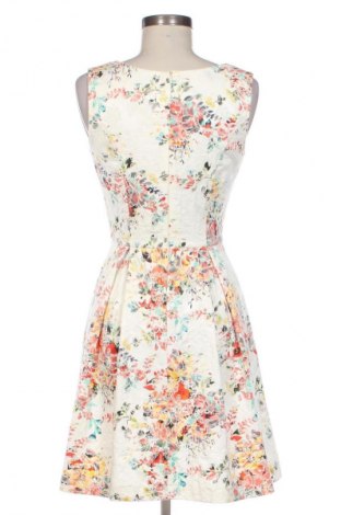 Рокля Unbranded, Размер M, Цвят Многоцветен, Цена 19,94 €