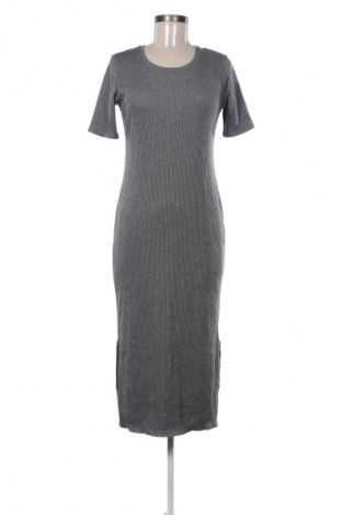 Рокля Uniqlo, Размер M, Цвят Многоцветен, Цена 17,38 €