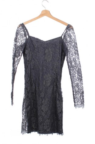 Kleid VILA, Größe S, Farbe Grau, Preis 7,99 €