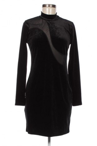 Kleid Vero Moda, Größe M, Farbe Weiß, Preis 18,99 €