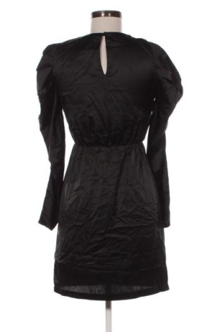 Kleid Vero Moda, Größe XS, Farbe Schwarz, Preis 7,99 €