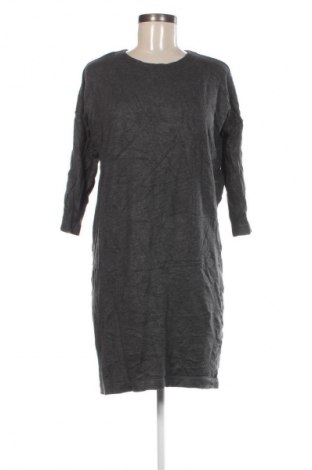 Sukienka Vero Moda, Rozmiar M, Kolor Szary, Cena 22,99 zł