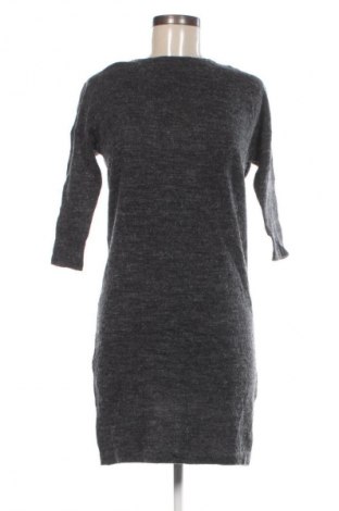 Šaty  Vero Moda, Velikost XS, Barva Černá, Cena  89,00 Kč