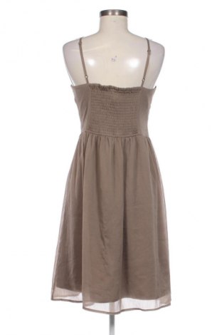Рокля Vero Moda, Размер L, Цвят Кафяв, Цена 10,73 €