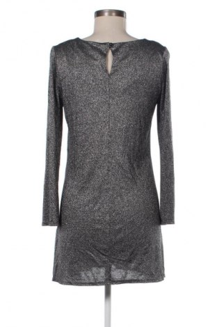 Kleid Wallis, Größe M, Farbe Silber, Preis 21,96 €