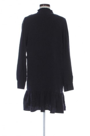 Šaty  Y.A.S, Velikost S, Barva Černá, Cena  109,00 Kč