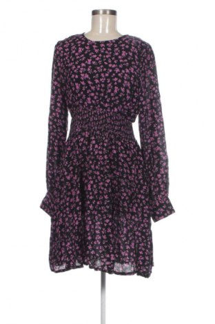 Рокля Y.A.S, Размер M, Цвят Многоцветен, Цена 44,99 €