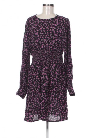 Kleid Y.A.S, Größe L, Farbe Mehrfarbig, Preis 24,99 €